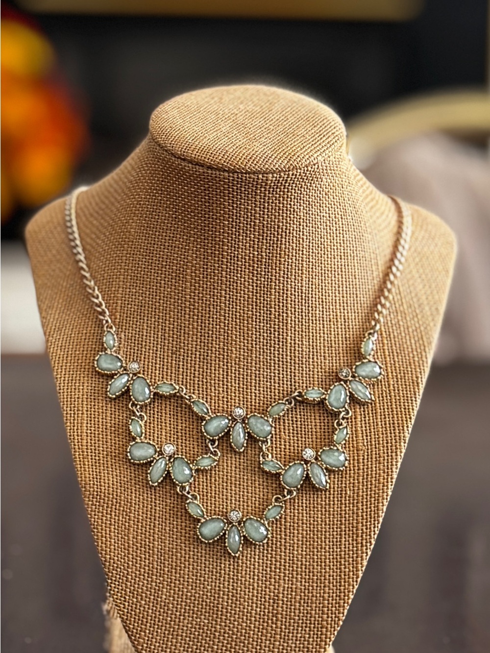 Elegant Mint Teardrop Statement Necklace - Women Jewelry